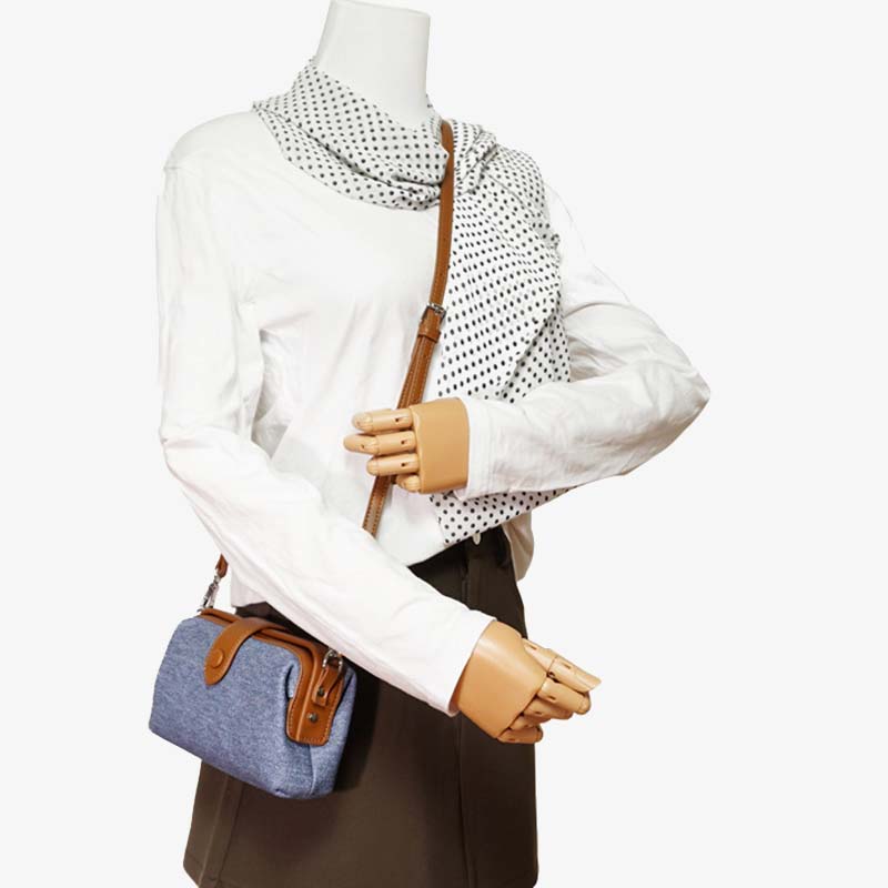 <Shipped within 24 hours> Buckle Closure Leather Purse For Women