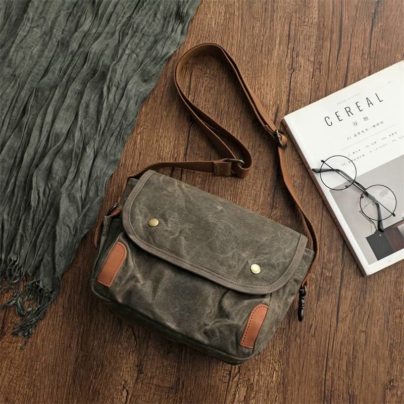 Retro Crossbody Bag For Men Commutor Waterproof Canvas Messenger Purse