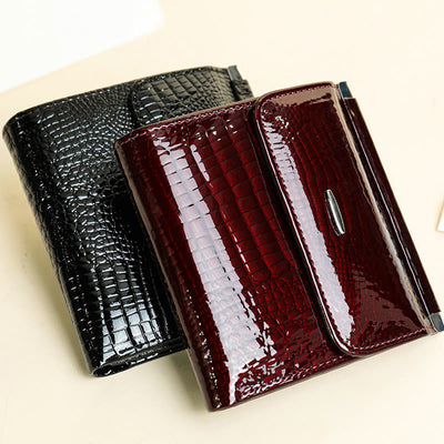 Womens Elegant Crocodile Pattern Leather Wallet Clutch