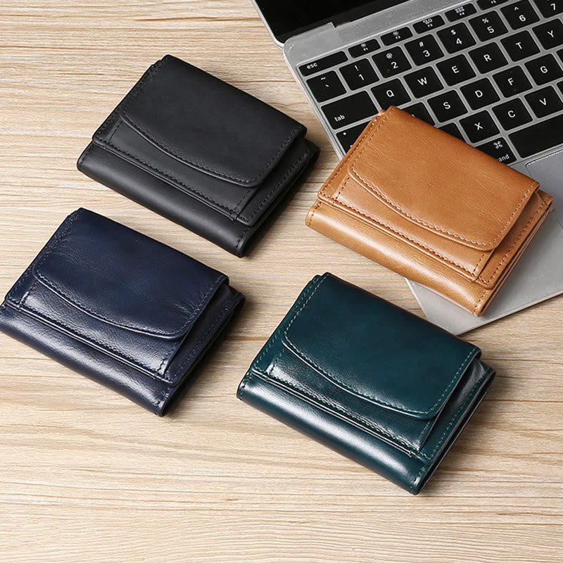 Small Compact RFID Blocking Leather Wallet with Airtag Slot