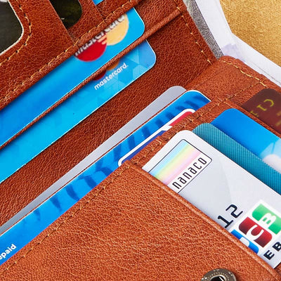 Retro RFID Blocking Bifold Leather Wallet for Men with Zipper Pocket