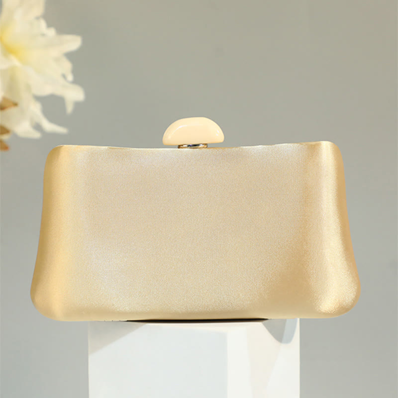 <Shipped within 24 hours> Women Simple Solid Color Clasp Square Clutch