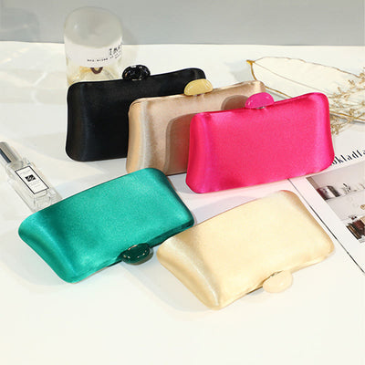 <Shipped within 24 hours> Women Simple Solid Color Clasp Square Clutch