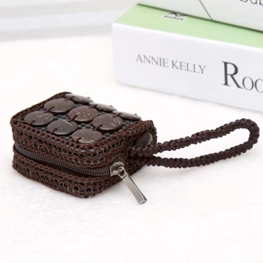 Coconut Shell Coin Purse for Women Boho Style Change Pouch Mini Wallet