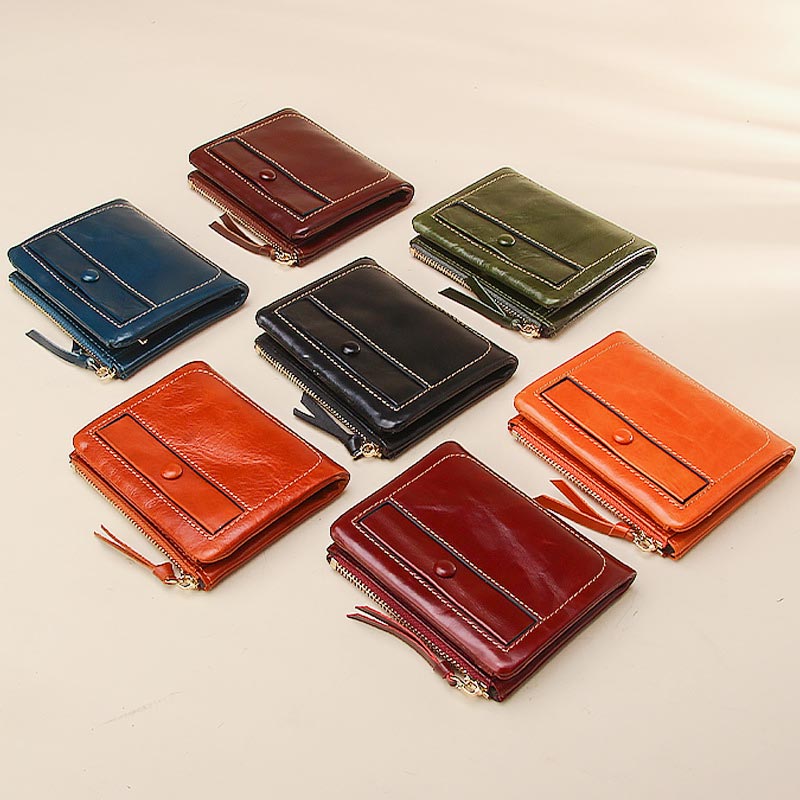 Multi-Slot Embroidery Vintage Genuine Leather Short Wallet