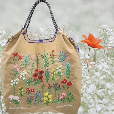 Floral Embroideried Handbag Durable Drawstring Nylon Shoulder Bag For Women