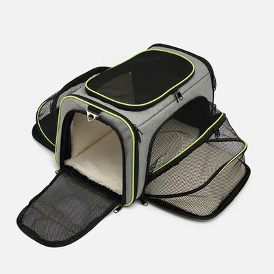 Expandable Pet Carrier Portable Soft-Sided Pet Travel Bag with Ventilated Design