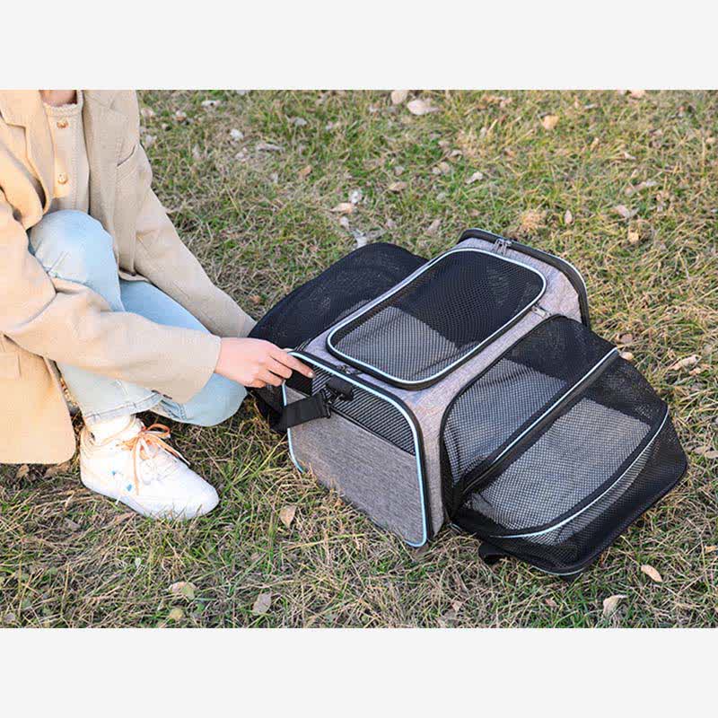 Expandable Pet Carrier Portable Soft-Sided Pet Travel Bag with Ventilated Design